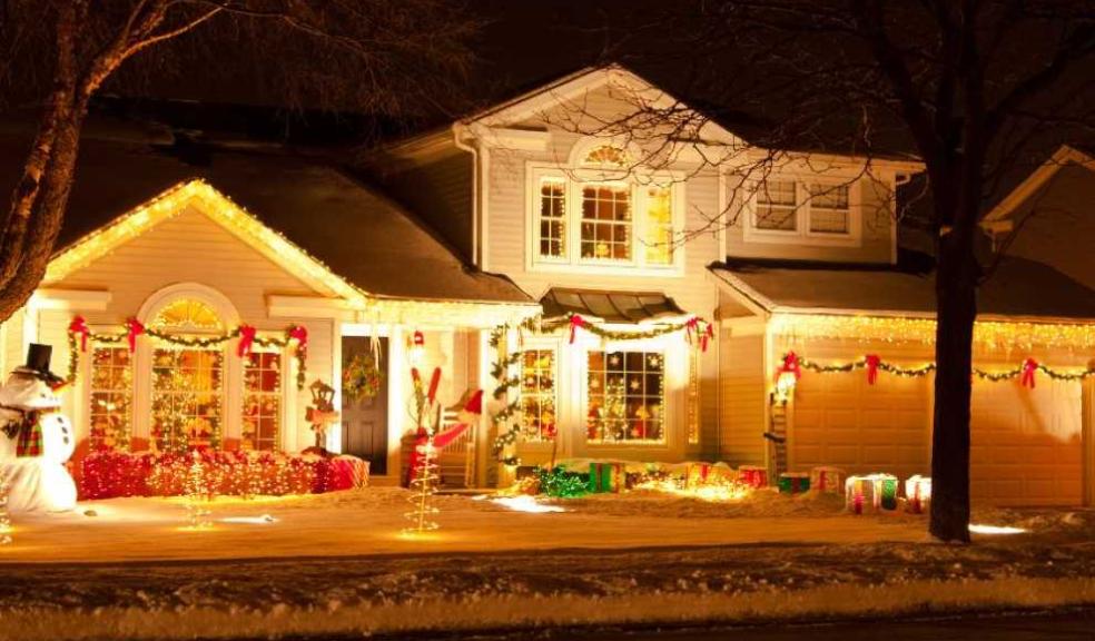 Over-the-top Christmas lights