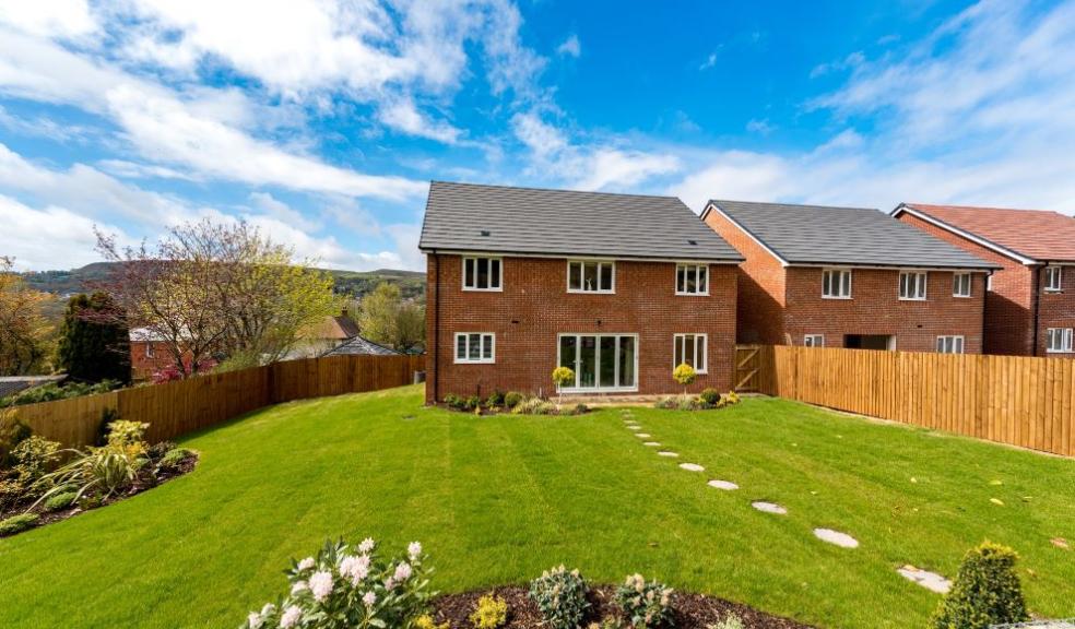 Elan show home garden at Holcombe Gardens Ramsbottom Elan show home garden at Holcombe Gardens Ramsbottom