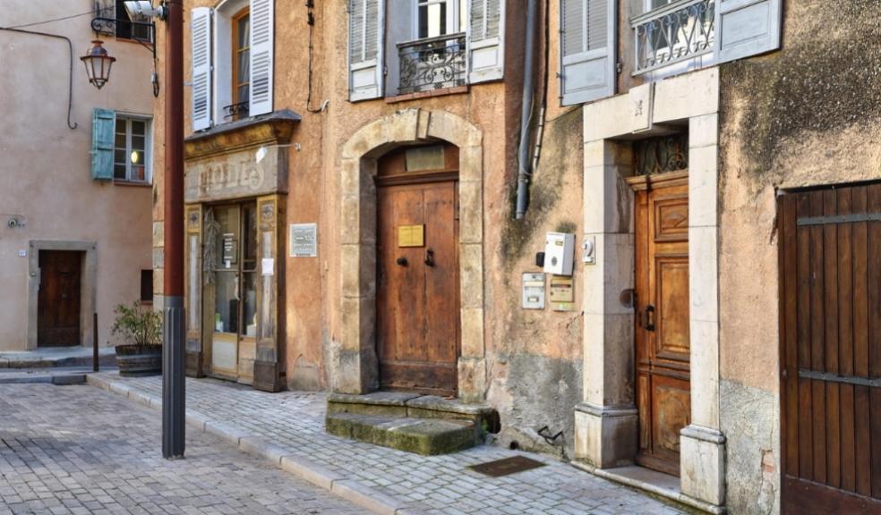 European Property Street Scene Good Investment European Property Street Scene Good Investment