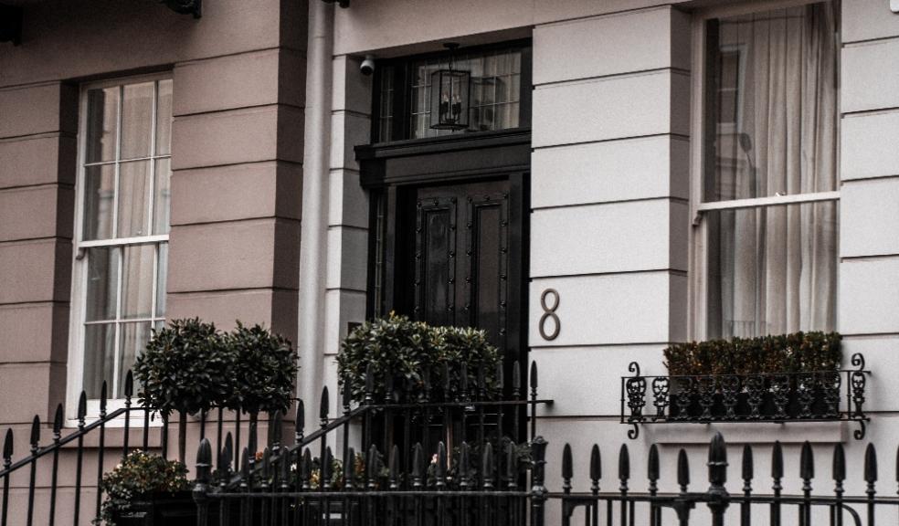 Rising demand in the London house market in Q4 Rising demand in the London house market in Q4