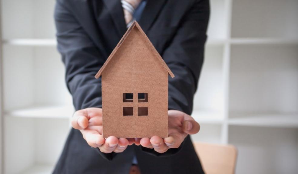 Nested, the modern estate agent pledges to solve self employed estate agency problem Nested, the modern estate agent pledges to solve self employed estate agency problem