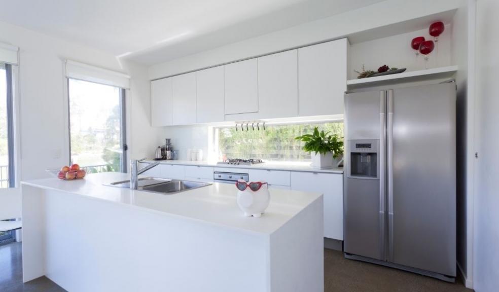 White kitchen