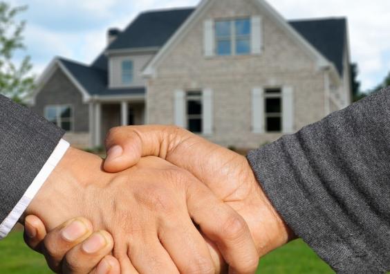 Estate Agents Worried