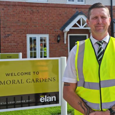 Pride in the Jon “Quality” Award winning Elan Homes site manager Dave Roberts at Balmoral Gardens, Southport.