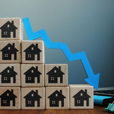 Figures show property values continue to fall